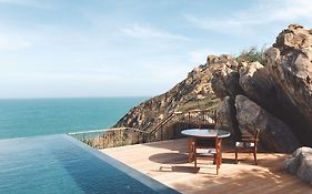 Amanoi Hotel 5*